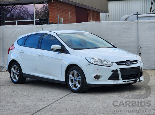 2/2013 Ford Focus Trend LW MK2 5d Hatchback White 2.0L