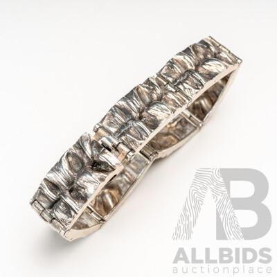 Sterling Silver Vintage Matti J Hyvarinen Finland “Sea in the Moonlight” Brutalist Bracelet, (1973), 18cm, 41.04 Grams