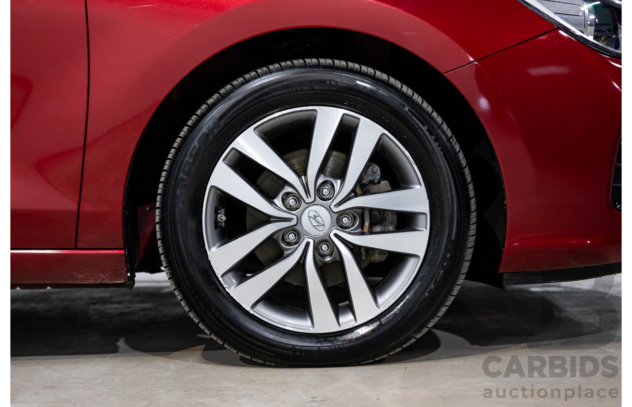 04/2020 Hyundai i30 Active (FWD) PD2 MY20 4d Hatchback Fiery Red Mica 2.0L
