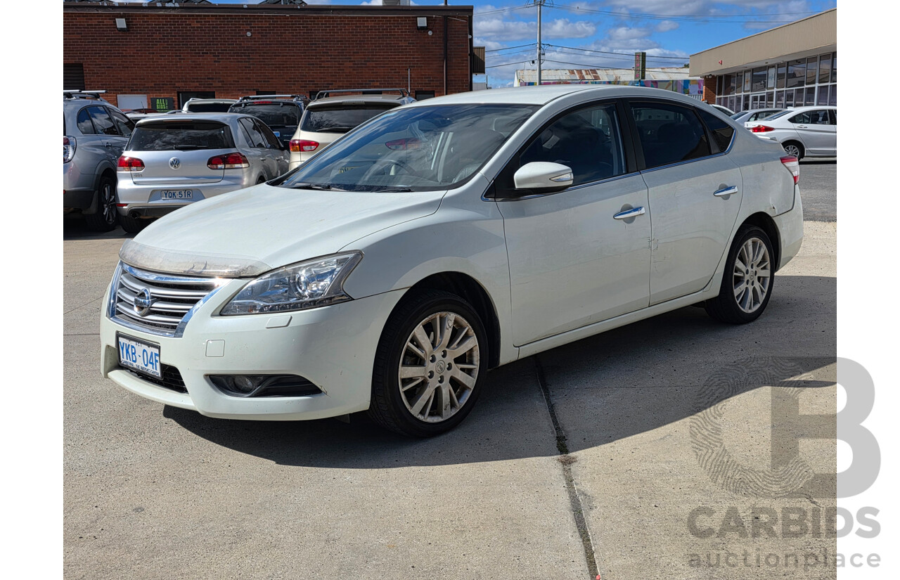 5/2013 Nissan Pulsar Ti B17 4d Sedan White 1.8L