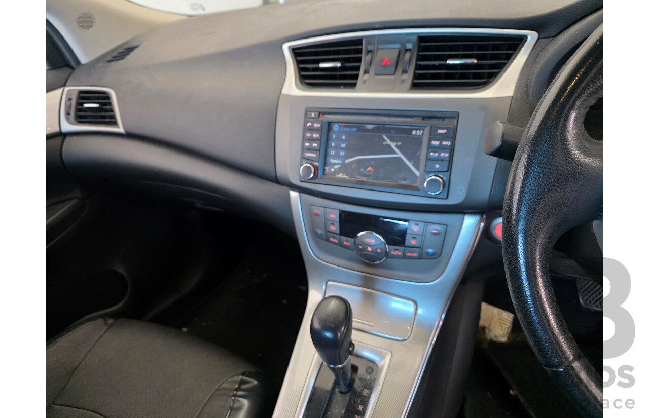 5/2013 Nissan Pulsar Ti B17 4d Sedan White 1.8L