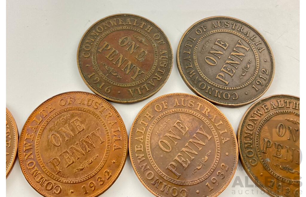 Seventeen Australian KGV Pennies, Examples Spanning 1912 to 1936 Including 1912H and 1916I