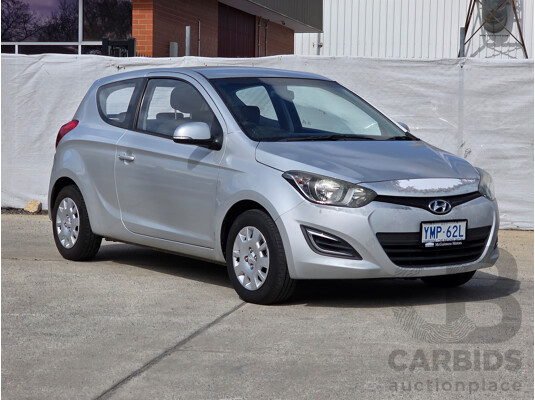 3/2014 Hyundai i20 Active PB MY14 3d Hatchback Silver  1.4L