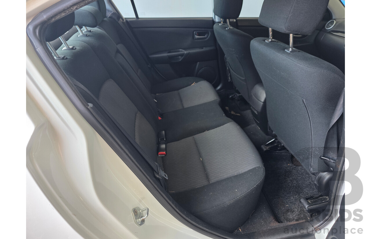 12/2007 Mazda Mazda3 MAXX Sport BK MY06 UPGRADE 4d Sedan White 2.0L