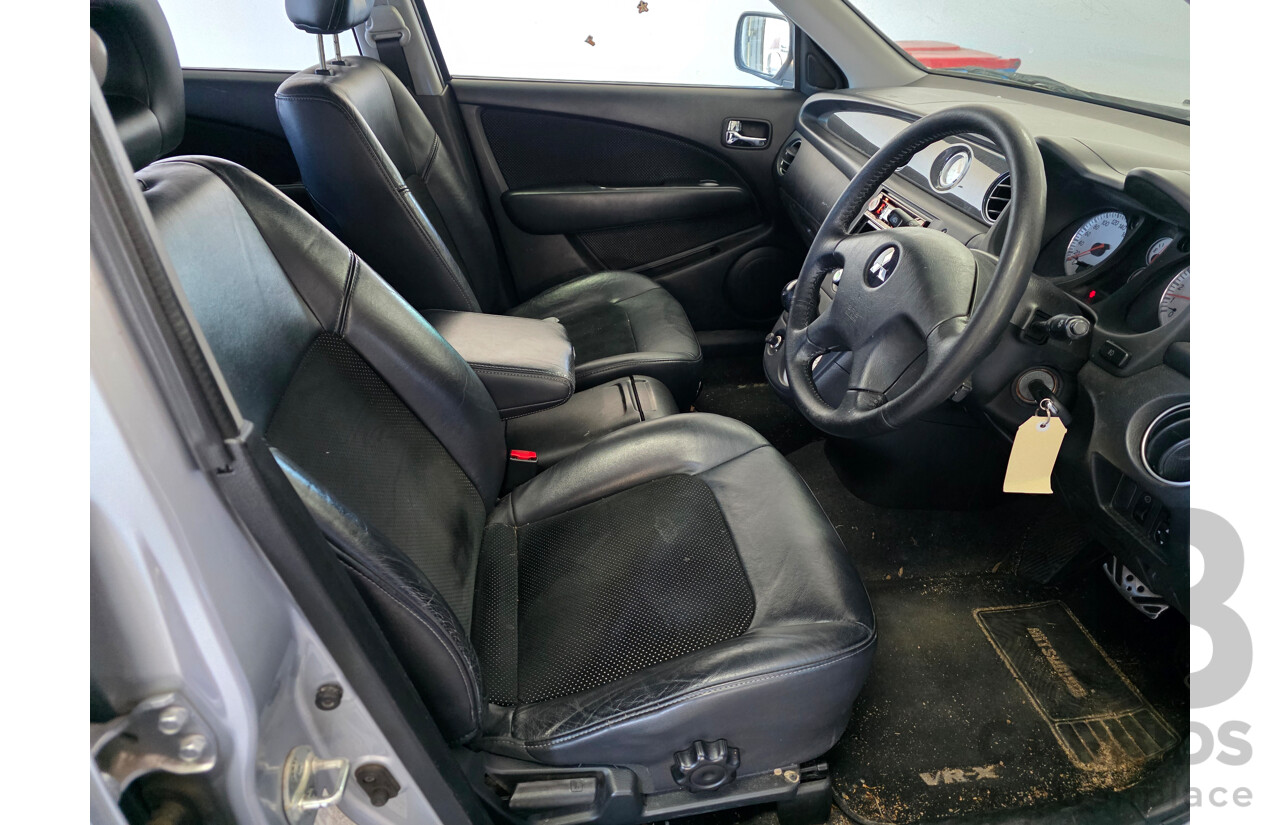 8/2006 Mitsubishi Outlander VR-X ZF (AWD) MY06 4d Wagon Silver 2.4L
