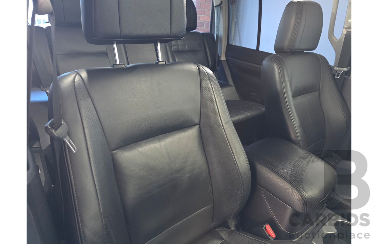 6/2009 Mitsubishi Pajero VR-X LWB (4x4) NT 4d Wagon White 3.2L