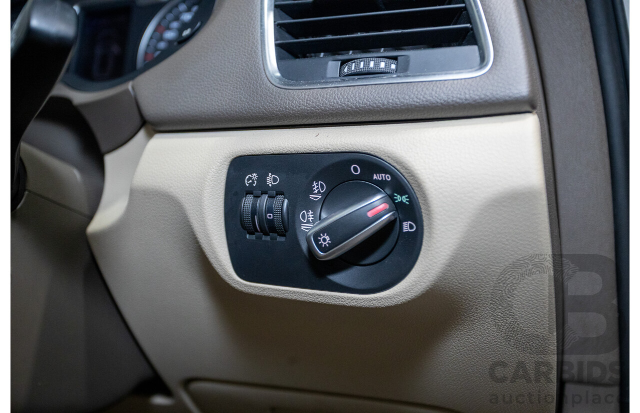 5/2014 Audi Q3 2.0 TFSI Quattro (AWD) 8U MY14 4d Wagon Platinum Beige Metallic Turbo 2.0L