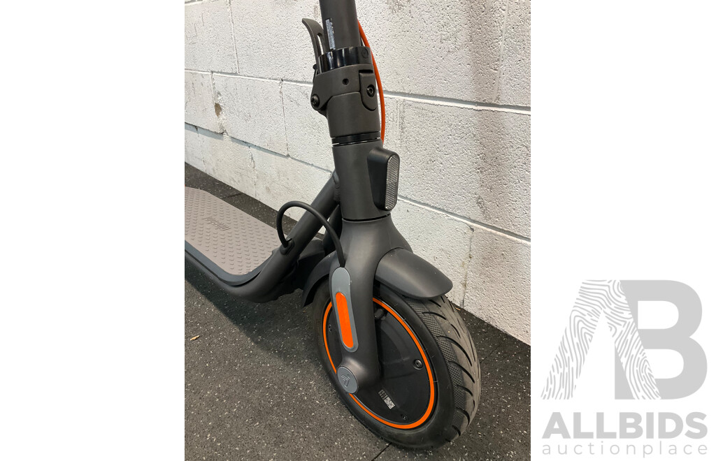 Segway Ninebot KickScooter F40A Electric Scooter - Black