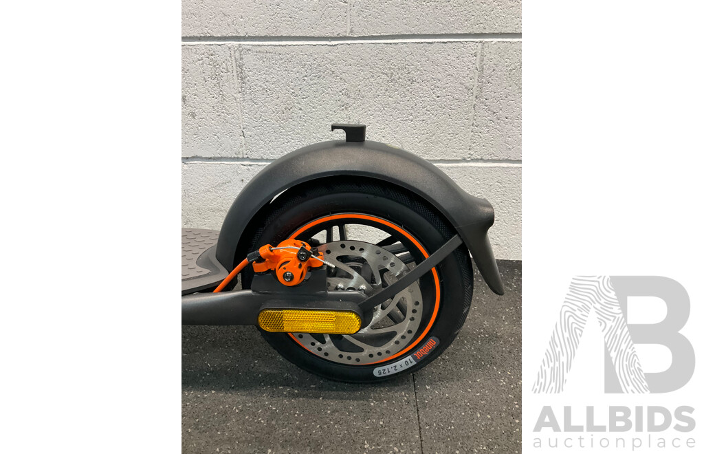 Segway Ninebot KickScooter F40A Electric Scooter - Black