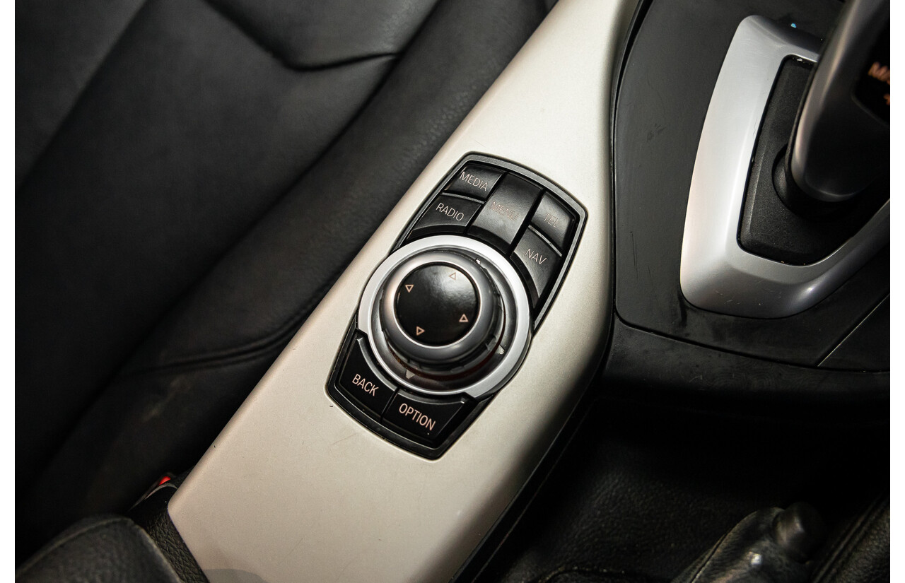 7/2014 BMW 116i F20 MY14 5d Hatchback Alpine White Turbo 1.6L