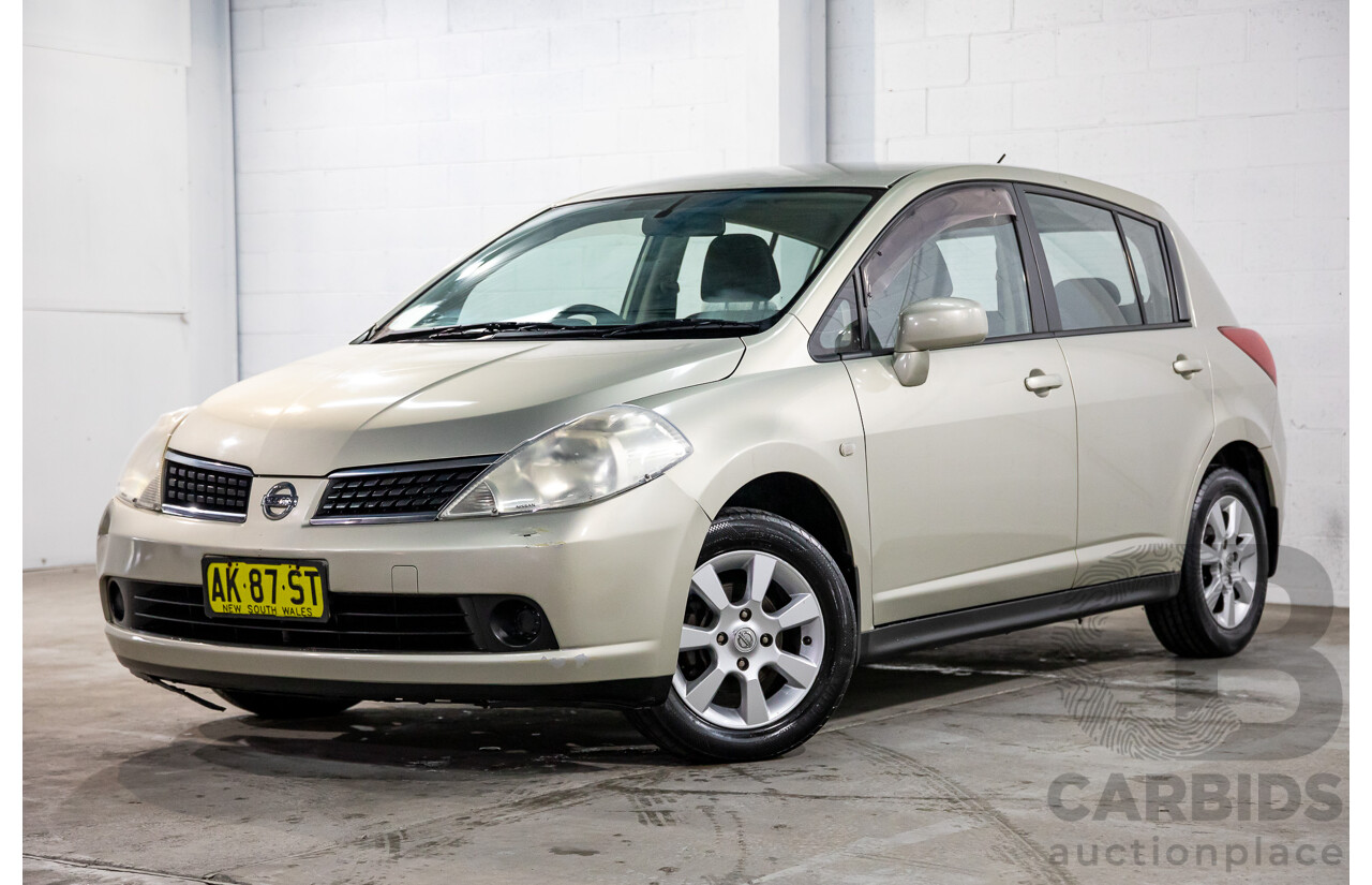 5/2006 Nissan Tiida ST-L C11 5d Hatchback Sparkling Beige 1.8L