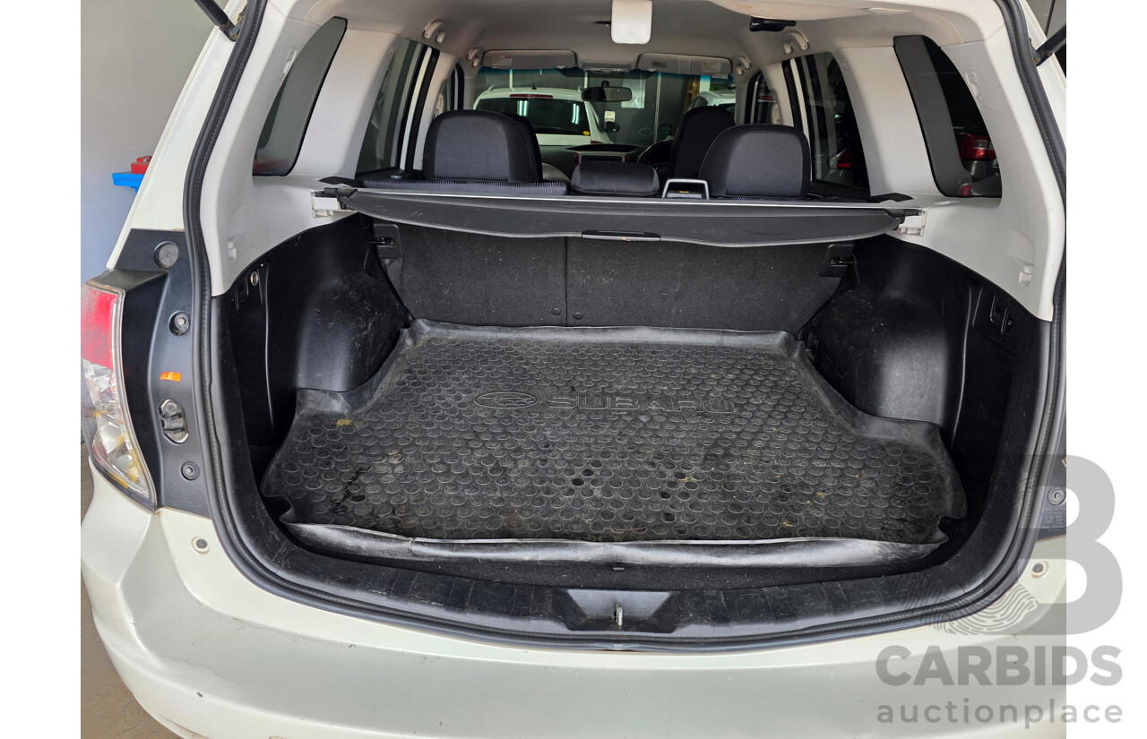 9/2010 Subaru Forester XS (AWD) MY10 4d Wagon White 2.5L