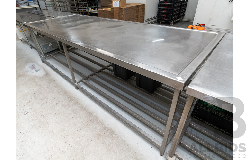Stainless Steel Work Bench with Under Bench Storage Shelf
