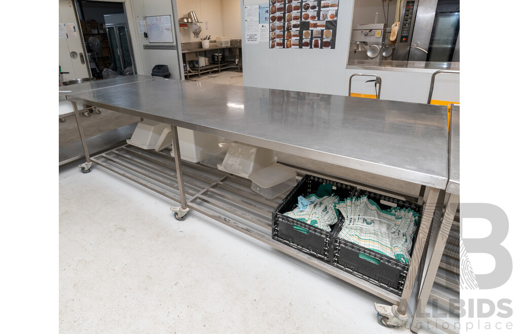 Stainless Steel Work Bench with Under Bench Storage Shelf on Castor Wheels