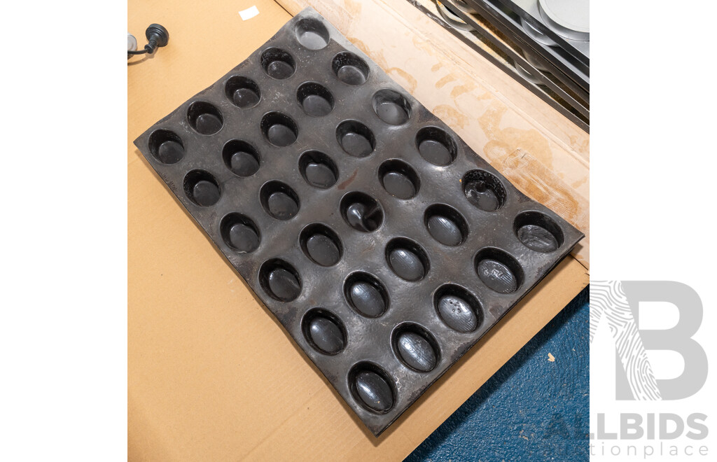 Quantity of 8 Pie Tin Pastry Trays and Quantity of 4 Silicone Friand Moulds