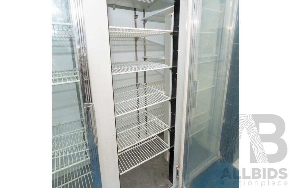 3 Door Commercial Upright Double Glazed Fridge