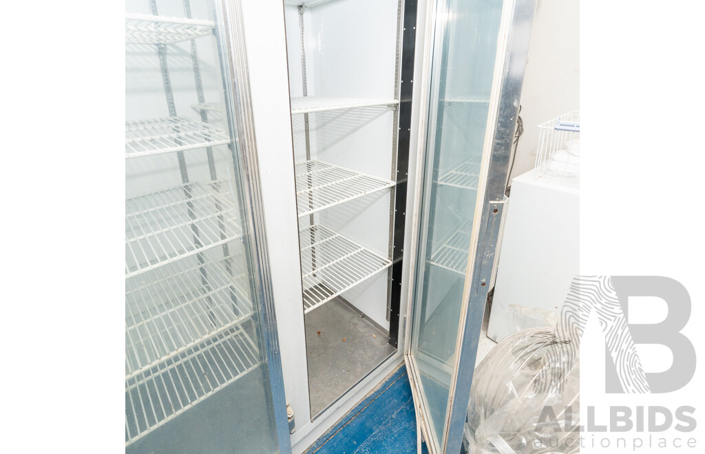 3 Door Commercial Upright Double Glazed Fridge
