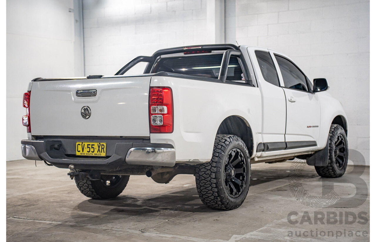 10/2015 Holden Colorado LS (4x4) RG MY16 Space C/Chas Summit White Turbo Diesel 2.8L