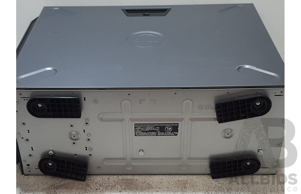 Dell PowerEdge T330 Intel Xeon (E3-1240 v6) 3.70GHz-4.10GHz 4-Core CPU Workstation w/ 16GB DDR4