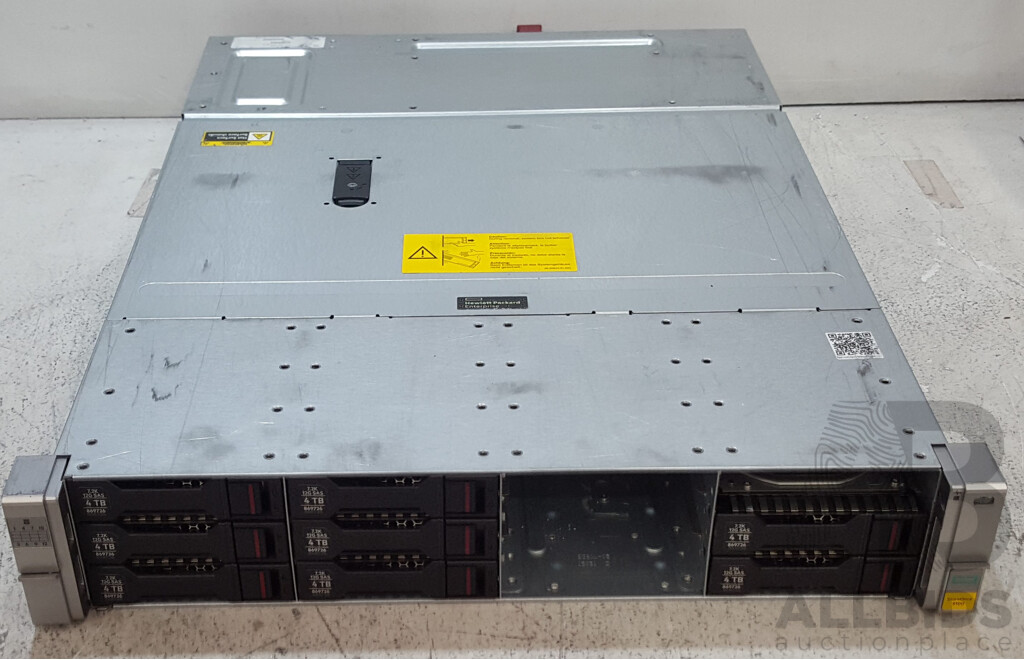 HPE StoreOnce 5100 12-Bay SAS Hard Drive Array w/ 32TB of Total Storage