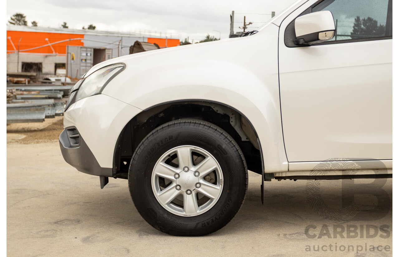 1/2014 Isuzu MU-X LS-M UC 4d Wagon White Turbo Diesel 3.0L - 7 seats