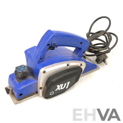 XU1 500 Watt Electric Planer