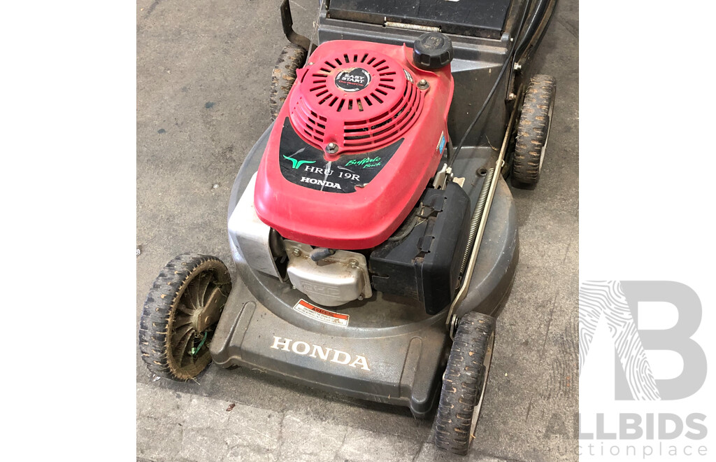 Honda Buffalo Buck 160cc Four Stroke Lawn Mower