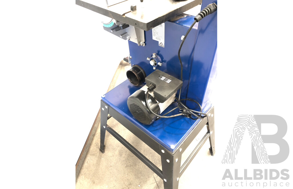 Carbatec 345mm Two Speed Bandsaw