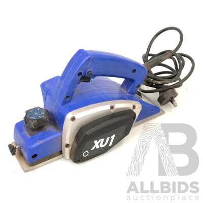XU1 500 Watt Electric Planer