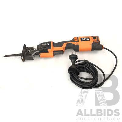 AEG US 400 XE Electric Mini Reciprocating Saw