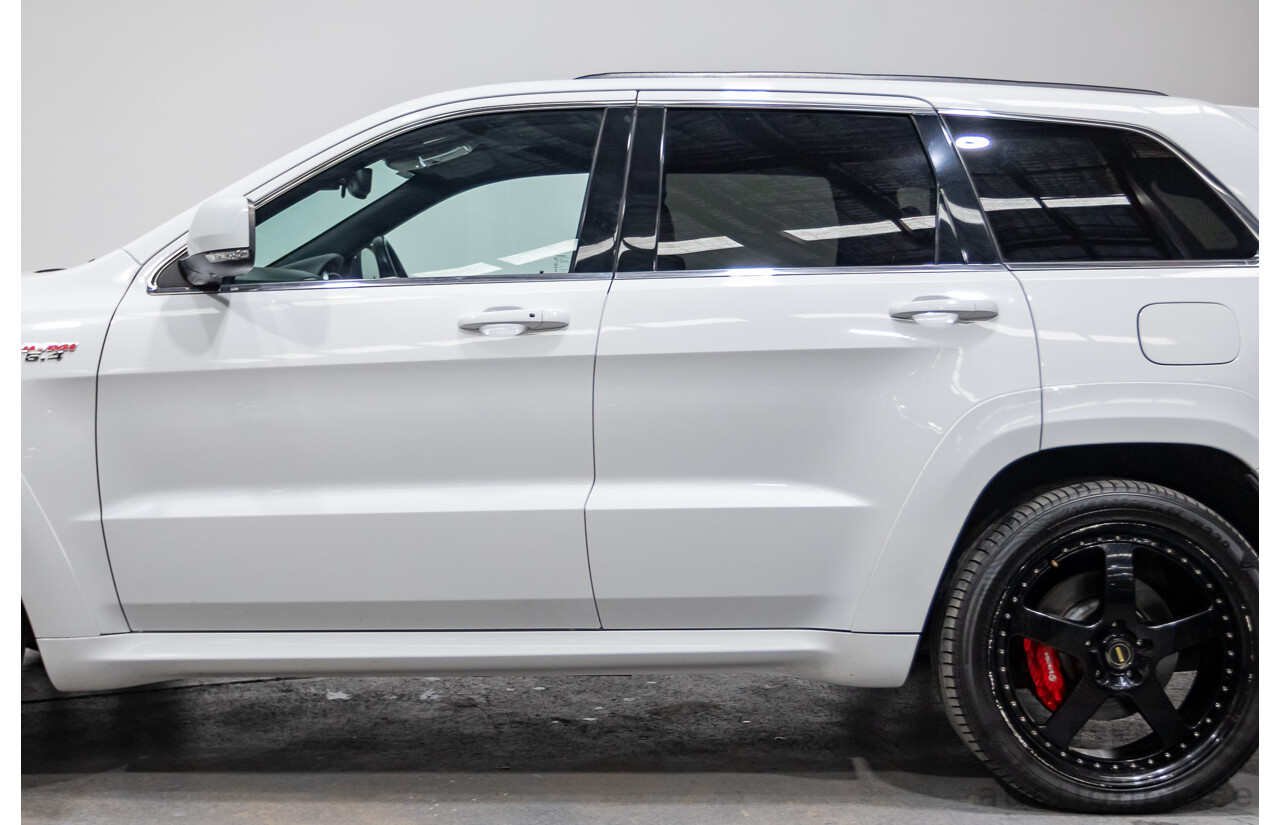 2/2016 Jeep Grand Cherokee SRT 8 (4x4) WK MY15 4d Wagon Bright White V8 6.4L