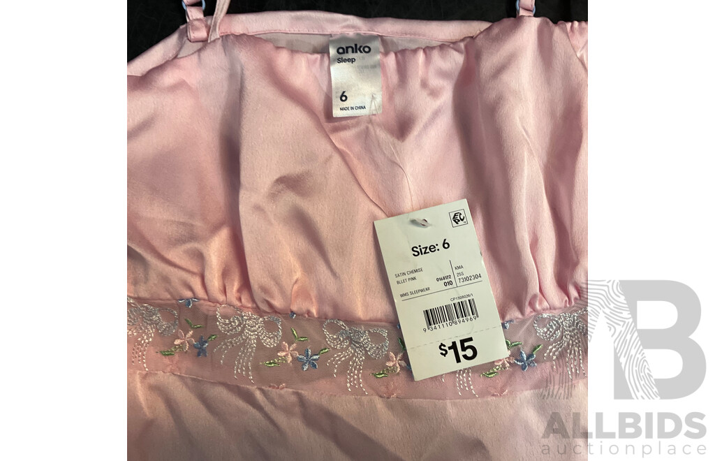 ANKO, Dora Larsen,Tigermist  Assorted Sleepwear & 1 X Size10 Sandal