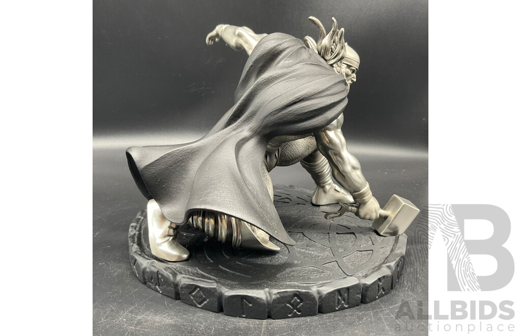 Royal Selangor Pewter Marvel Thor God of Thunder Limited Edition Figurine 0266/2000