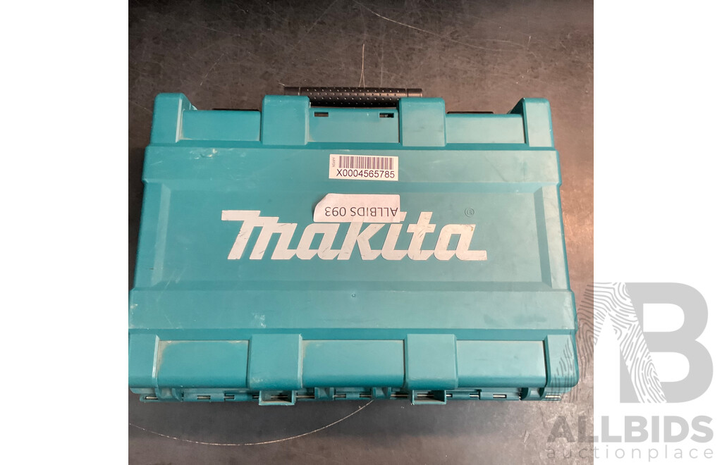 MAKITA DHP484 Hammer Driver Drill & DTD153 Impact Driver Set with 1x Charger & 1x Battery & 1x Stanley 8M Tape Measure