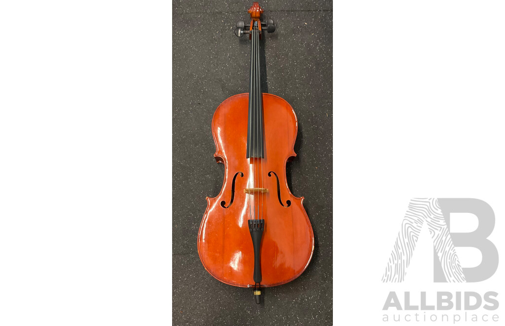 Orchestral Cello and Bow in Carry Case