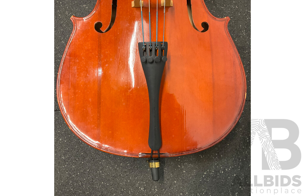 Orchestral Cello and Bow in Carry Case