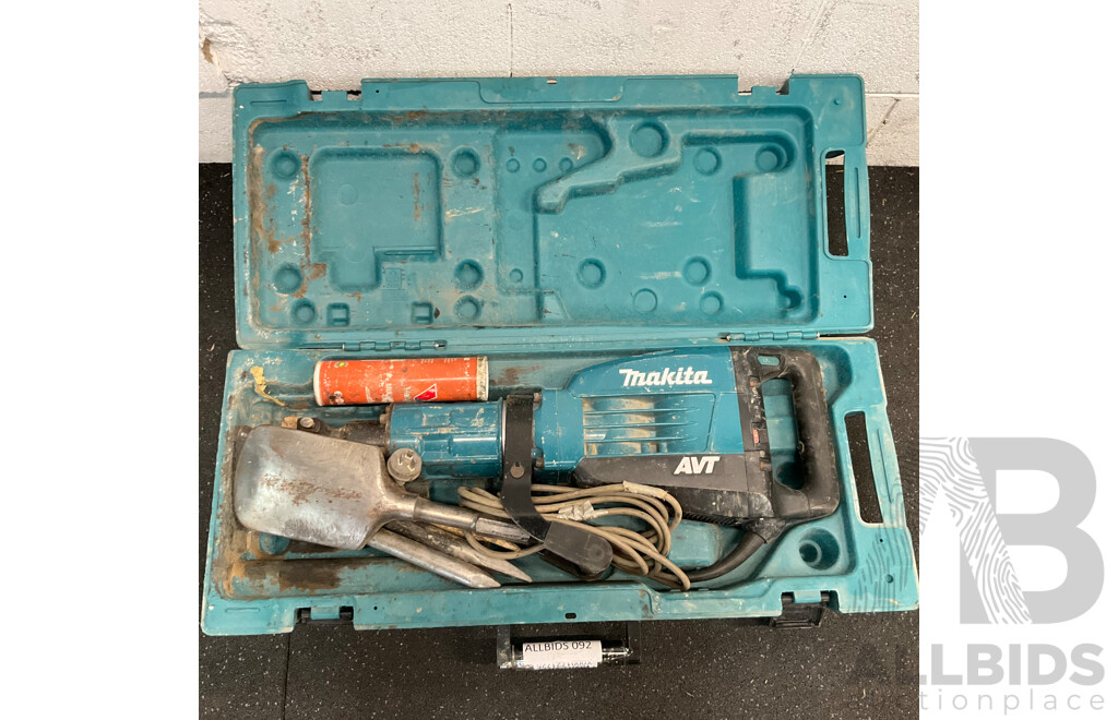 Makita HM1317C Demolition Hammer with Carry Case