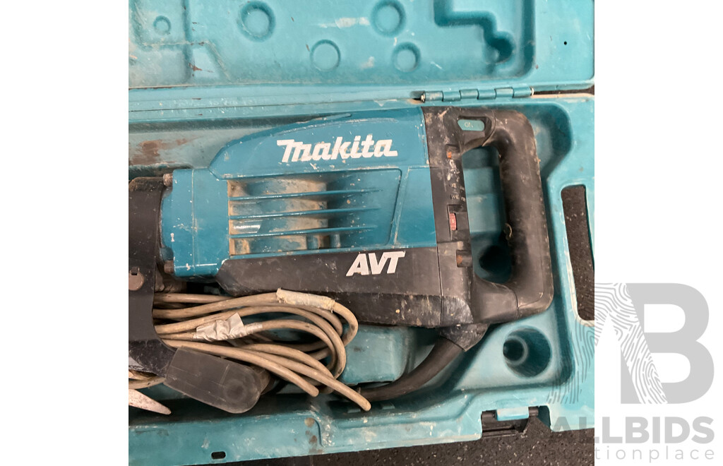 Makita HM1317C Demolition Hammer with Carry Case