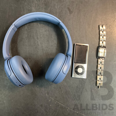 Apple Ipod Nano 5th Gen 8GB & Sony Headphone & SEMPRE 36 Krippl Watch