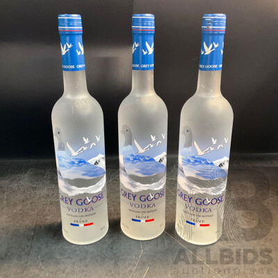 Grey Goose Vodka 700ml - Lot of 3