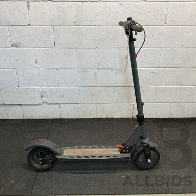E-Runner Electric Scooter