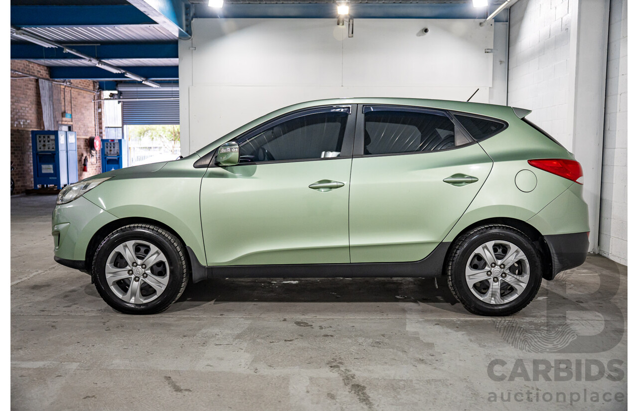 2/2012 Hyundai Ix35 Active (FWD) LM MY12 4d Wagon Eco Green Metallic 2.0L