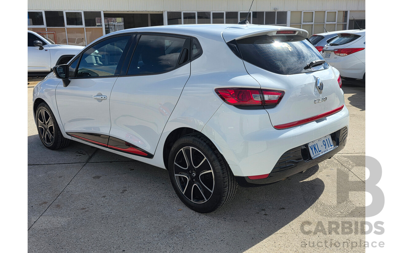 02/2015 Renault Clio Expression X98 5D Hatchback White Turbo 1.2L