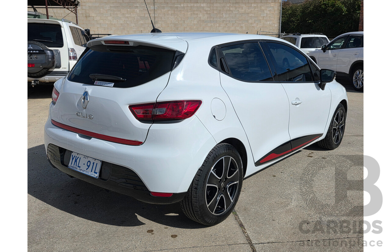 02/2015 Renault Clio Expression X98 5D Hatchback White Turbo 1.2L