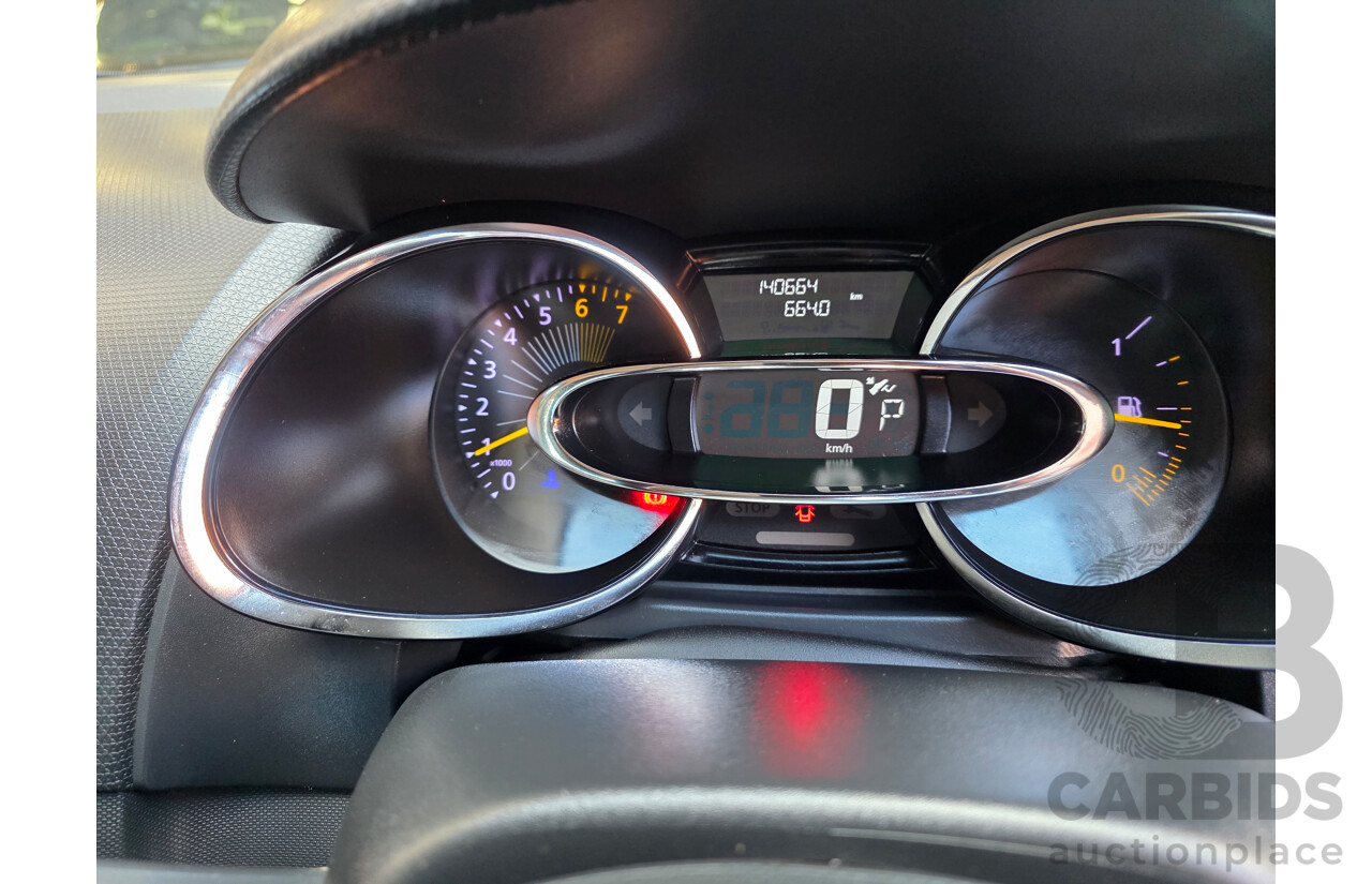 02/2015 Renault Clio Expression X98 5D Hatchback White Turbo 1.2L