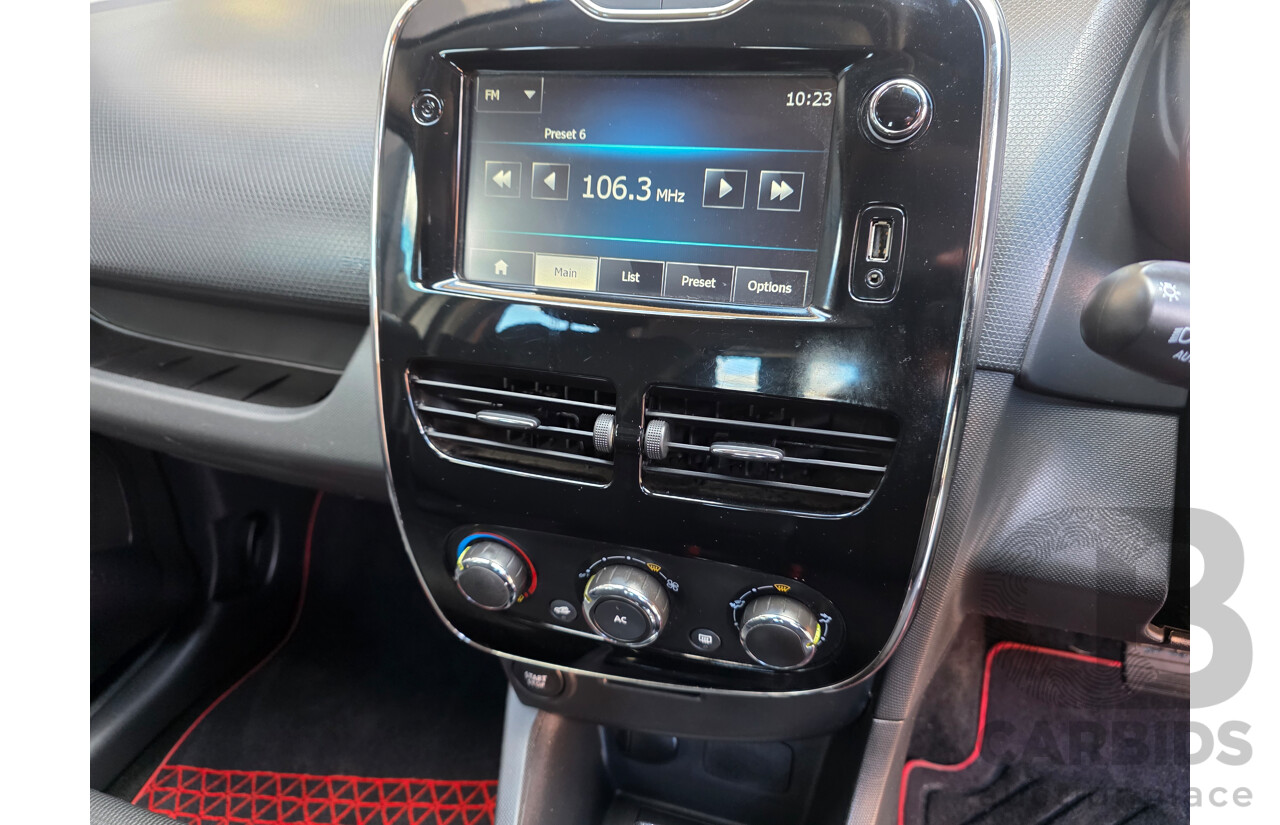 02/2015 Renault Clio Expression X98 5D Hatchback White Turbo 1.2L