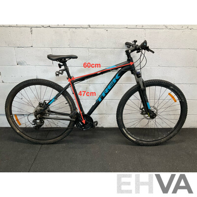 TREK Marlin 5 Mountain Bike