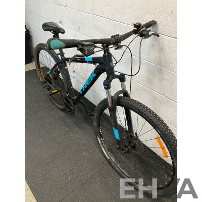 TREK Marlin 5 Mountain Bike