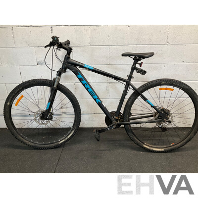TREK Marlin 5 Mountain Bike