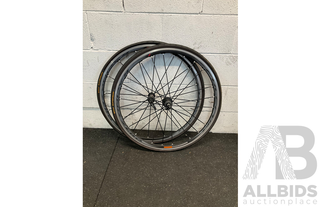 Pair of FULCRUM Racing Zero Road Bike Wheels with Continental Gatorskin Tires